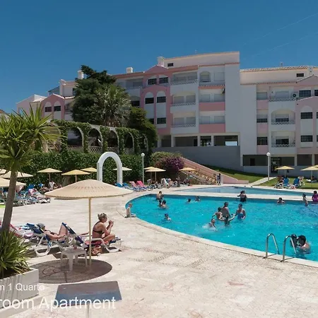 Algarve - Da Rocha - Near Of Awesome פורטימאו